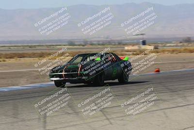 media/Oct-01-2022-24 Hours of Lemons (Sat) [[0fb1f7cfb1]]/10am (Front Straight)/